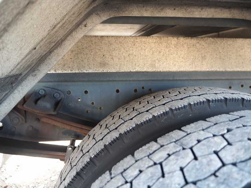 三菱ファイター冷蔵冷凍車-30℃低温設定格納ゲート付き|中古トラックの販売・買取・査定のアイナビ