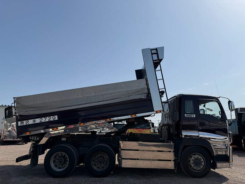 いすゞギガダンプ5.3×2.35m新明和製ダンプ|中古トラックの販売・買取・査定のアイナビ