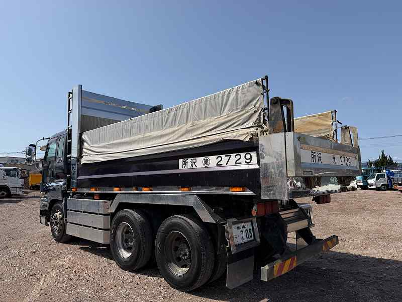 いすゞギガダンプ5.3×2.35m新明和製ダンプ|中古トラックの販売・買取・査定のアイナビ