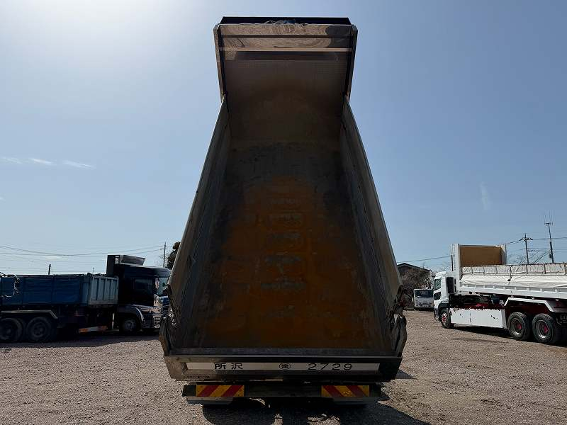 いすゞギガダンプ5.3×2.35m新明和製ダンプ|中古トラックの販売・買取・査定のアイナビ