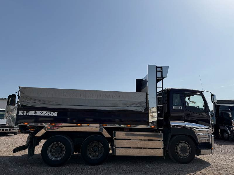 いすゞギガダンプ5.3×2.35m新明和製ダンプ|中古トラックの販売・買取・査定のアイナビ