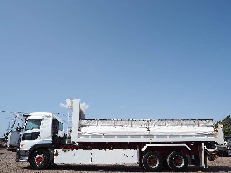 UDトラックスクオンダンプ25tロングダンプ積載11.9t|中古トラックの販売・買取・査定のアイナビ