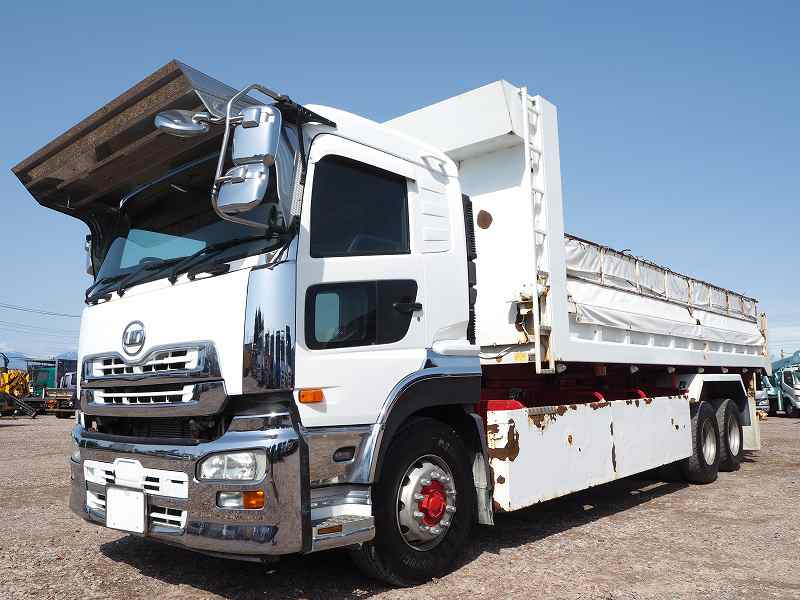 UDトラックスクオンダンプ25tロングダンプ積載11.9t|中古トラックの販売・買取・査定のアイナビ