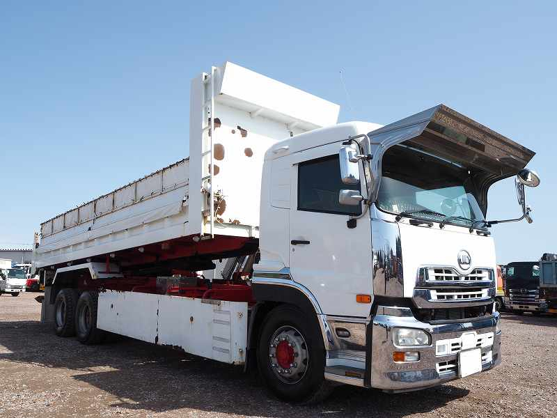 UDトラックスクオンダンプ25tロングダンプ積載11.9t|中古トラックの販売・買取・査定のアイナビ