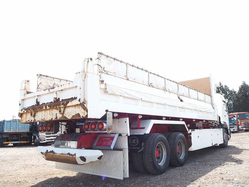 UDトラックスクオンダンプ25tロングダンプ積載11.9t|中古トラックの販売・買取・査定のアイナビ