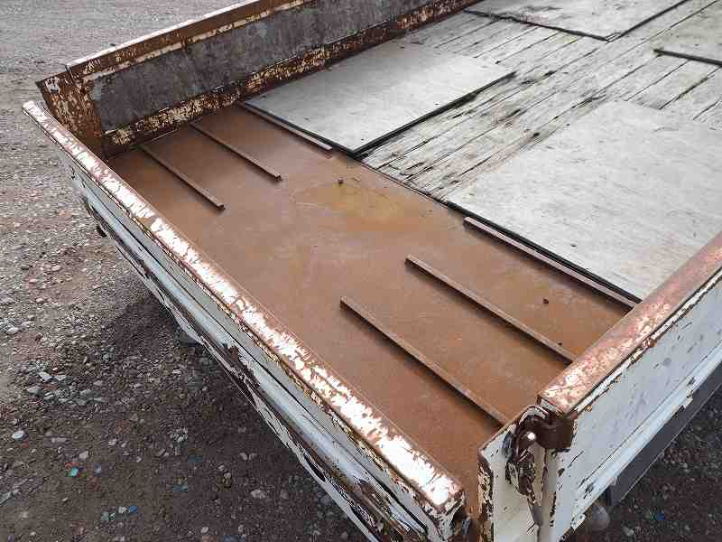 日野レンジャー3段セルフクレーンラジコン重機回送車|中古トラックの販売・買取・査定のアイナビ