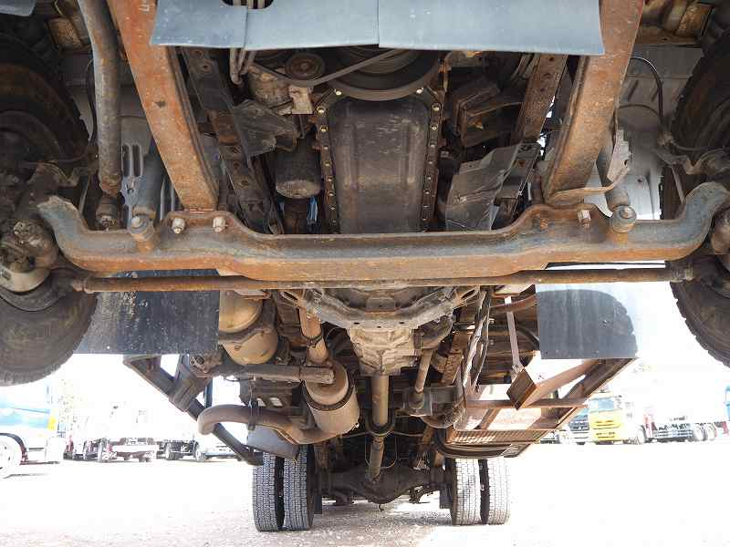 日野レンジャー3段セルフクレーンラジコン重機回送車|中古トラックの販売・買取・査定のアイナビ