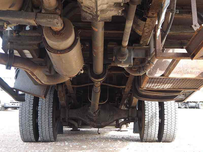 日野レンジャー3段セルフクレーンラジコン重機回送車|中古トラックの販売・買取・査定のアイナビ