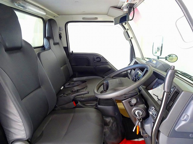 エルフ2t4WDFFL強化ダンプ未使用車|中古トラックの販売・買取・査定のアイナビ