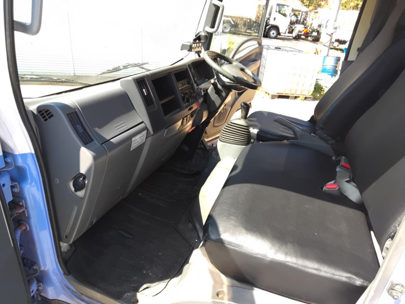 平成24年式 いすゞ 3トン回転式|中古トラックの販売・買取・査定のアイナビ