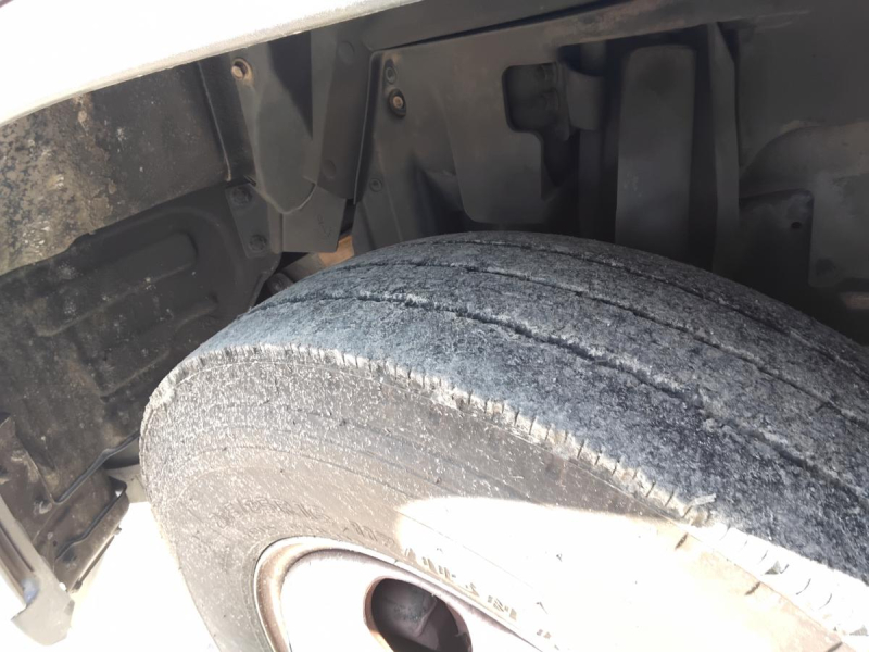 平成21年式 三菱ふそう 3トン回転式 現状渡し|中古トラックの販売・買取・査定のアイナビ