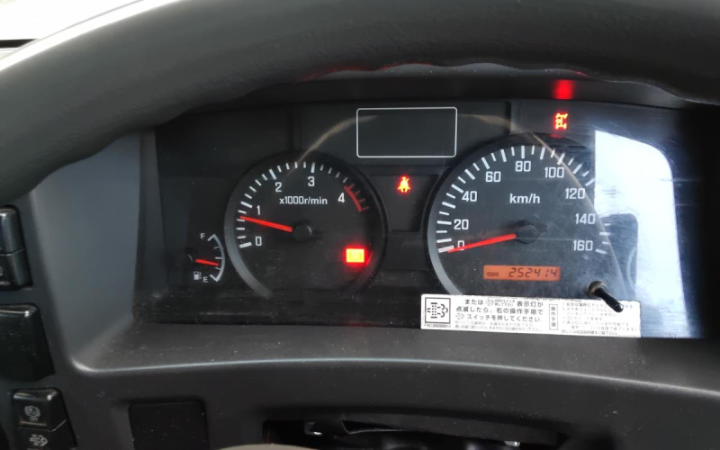 平成24年式 いすゞ エルフ 5.4m3 プレス式 架装部整備済み|中古トラックの販売・買取・査定のアイナビ