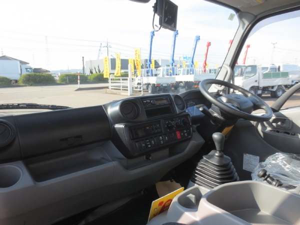 日野デュトロ冷蔵冷凍車|中古トラックの販売・買取・査定のアイナビ