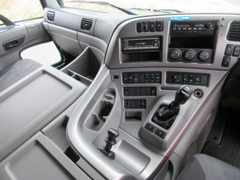 コンテナ専用車 コンテナ2個 20・30フィート 低床4軸|中古トラックの販売・買取・査定のアイナビ