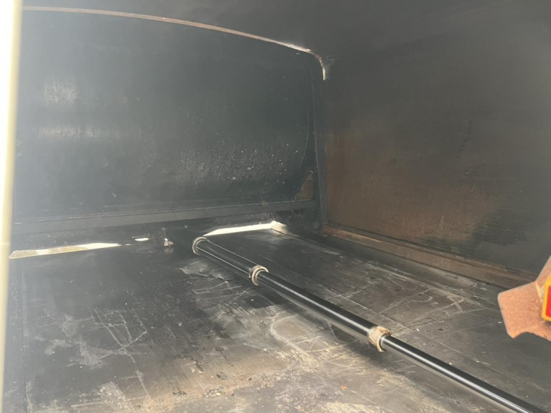 プレス式新明和G-PX6.0立米ダンボールで使用|中古トラックの販売・買取・査定のアイナビ