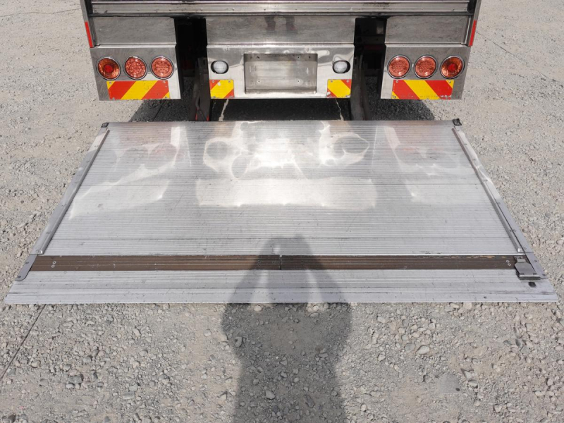 パワーゲートアルミウイングアルミウィング大型|中古トラックの販売・買取・査定のアイナビ