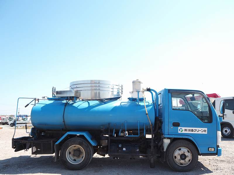 いすゞエルフモリタ積載3tバキュームカー糞尿車|中古トラックの販売・買取・査定のアイナビ