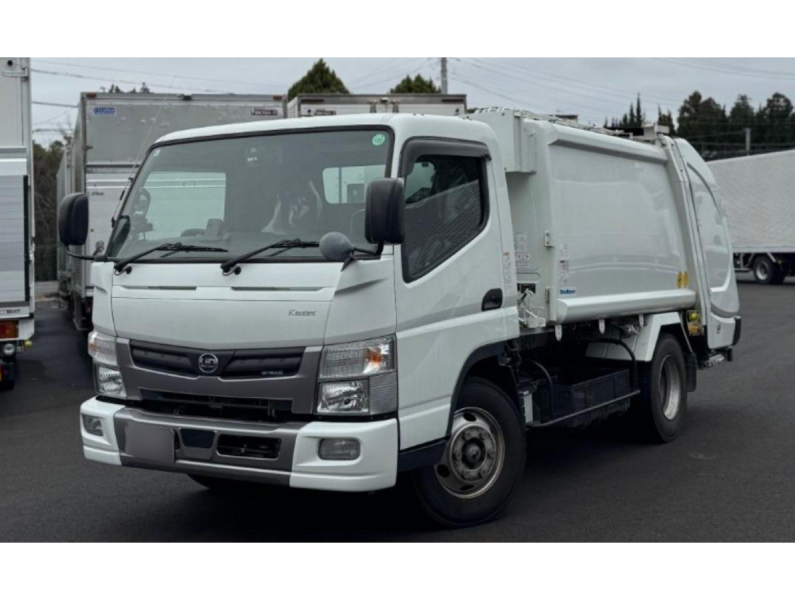 プレス式新明和G-PX6.0立米ダンボールで使用|中古トラックの販売・買取・査定のアイナビ