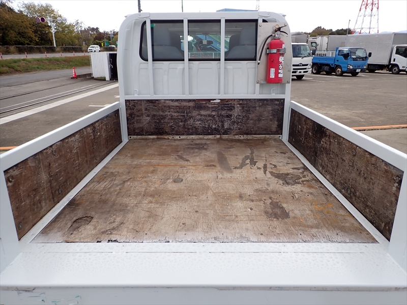 【352012】ダブルキャブ平ボディ　垂直ゲート付き|中古トラックの販売・買取・査定のアイナビ