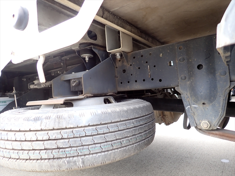 【352012】ダブルキャブ平ボディ　垂直ゲート付き|中古トラックの販売・買取・査定のアイナビ