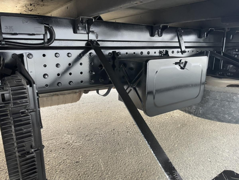 平成26年 キャンター ワイドロング パワーゲート マニュアル|中古トラックの販売・買取・査定のアイナビ