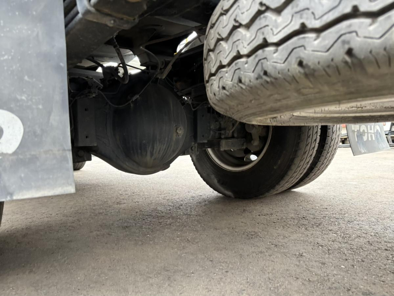 標準幅 東邦製2700L バキューム車|中古トラックの販売・買取・査定のアイナビ