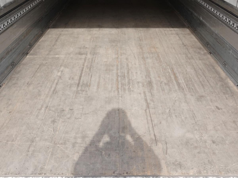 パワーゲートワイドアルミウイングアルミウィング|中古トラックの販売・買取・査定のアイナビ