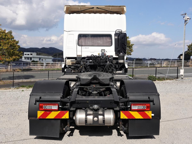 第五輪荷重11.5tトレーラーヘッドトラクター|中古トラックの販売・買取・査定のアイナビ