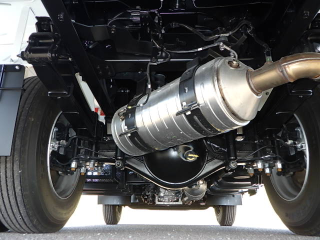 三菱キャンター☆6.0㎥プレス式塵芥車☆新明和製|中古トラックの販売・買取・査定のアイナビ