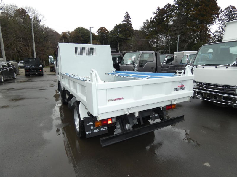 H24 2トン ダンプ マニュアル 260320|中古トラックの販売・買取・査定のアイナビ