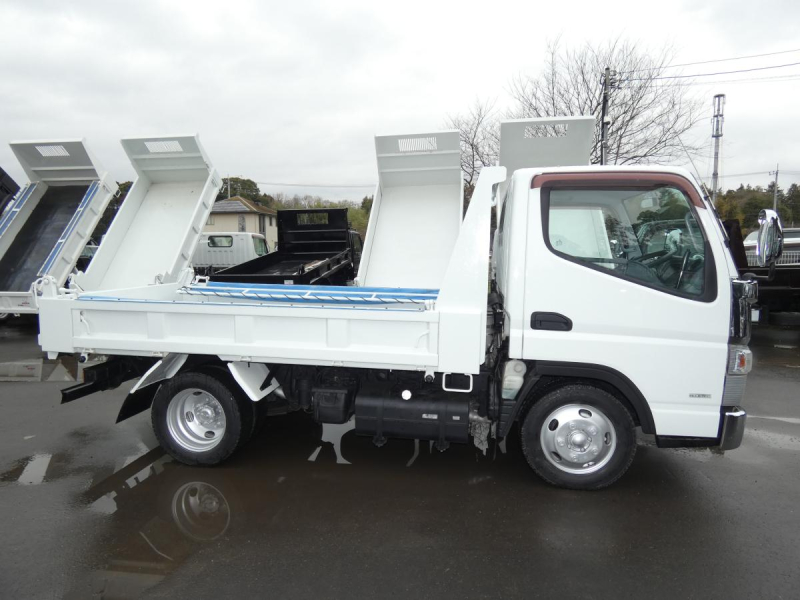 H24 2トン ダンプ マニュアル 260320|中古トラックの販売・買取・査定のアイナビ