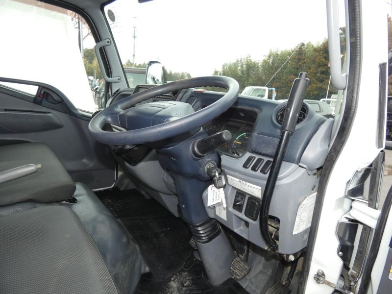 H24 2トン ダンプ マニュアル 260320|中古トラックの販売・買取・査定のアイナビ