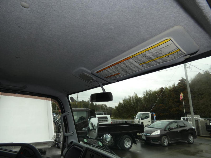 H24 2トン ダンプ マニュアル 260320|中古トラックの販売・買取・査定のアイナビ