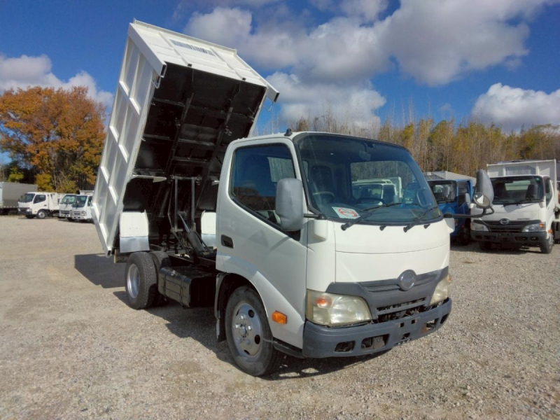 H24年 日野デュトロ3t低床深ダンプ No.1036|中古トラックの販売・買取・査定のアイナビ