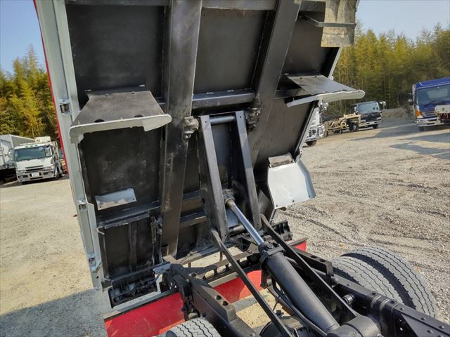 H19年 エルフ2tダンプ 低床|中古トラックの販売・買取・査定のアイナビ