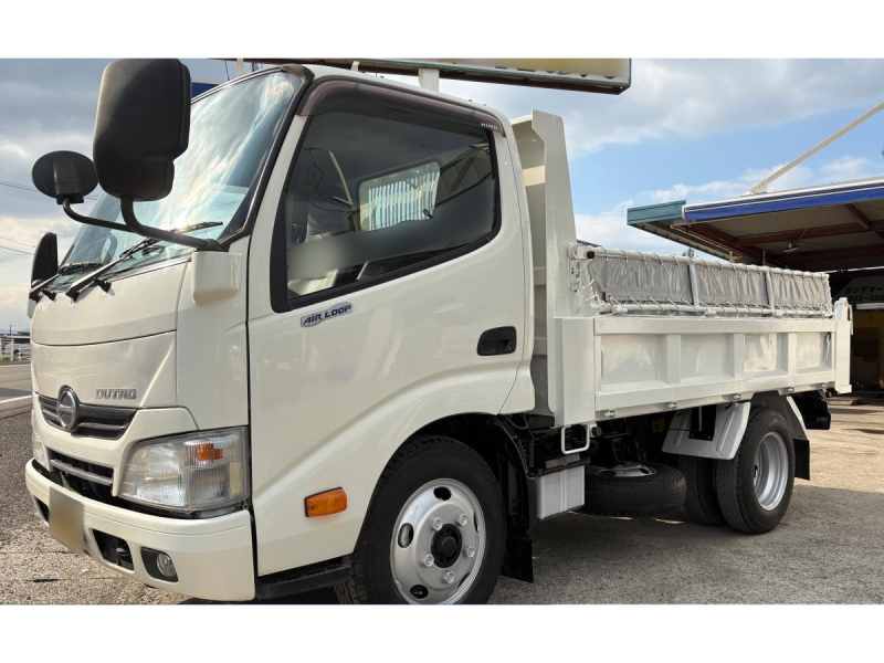 H26 デュトロ　3tダンプ|中古トラックの販売・買取・査定のアイナビ