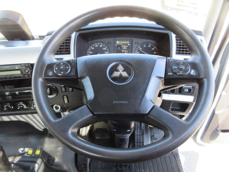 土砂ダンプ 自動シート 車検付 ファイター !!|中古トラックの販売・買取・査定のアイナビ