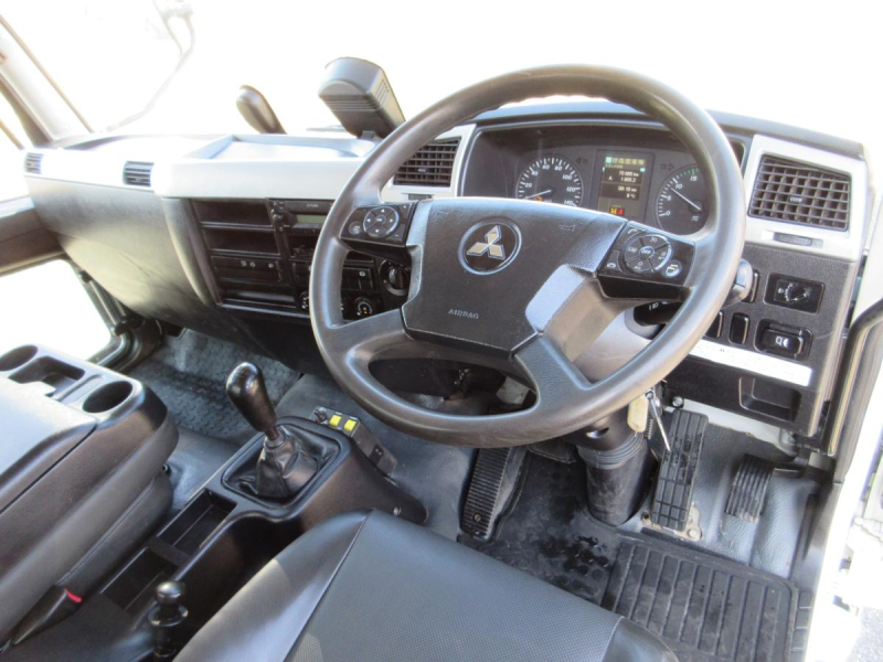 土砂ダンプ 自動シート 車検付 ファイター !!|中古トラックの販売・買取・査定のアイナビ