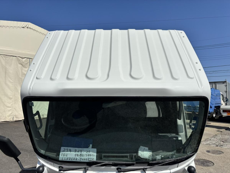 タイタン 標準ロング平ボディー 積載2000kg|中古トラックの販売・買取・査定のアイナビ