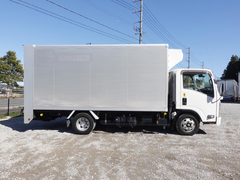 ワイドロング低温冷蔵冷凍パワーゲート600kg|中古トラックの販売・買取・査定のアイナビ