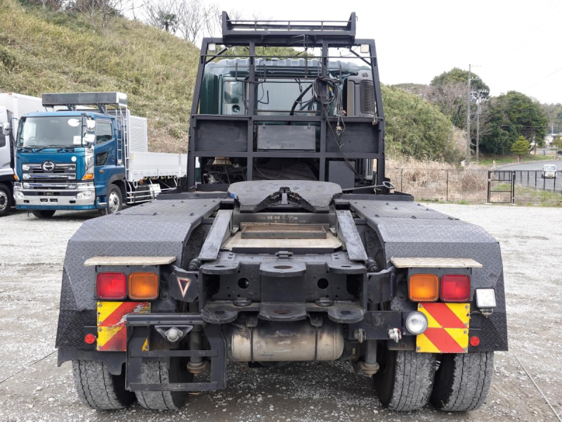 トラクタートレーラーヘッド|中古トラックの販売・買取・査定のアイナビ