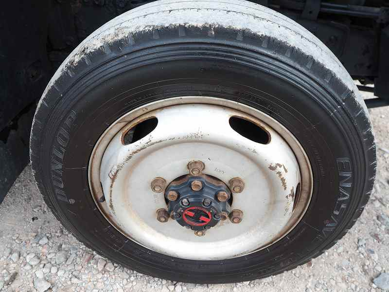 マツダタイタン4WDタンクローリー1.4KL|中古トラックの販売・買取・査定のアイナビ