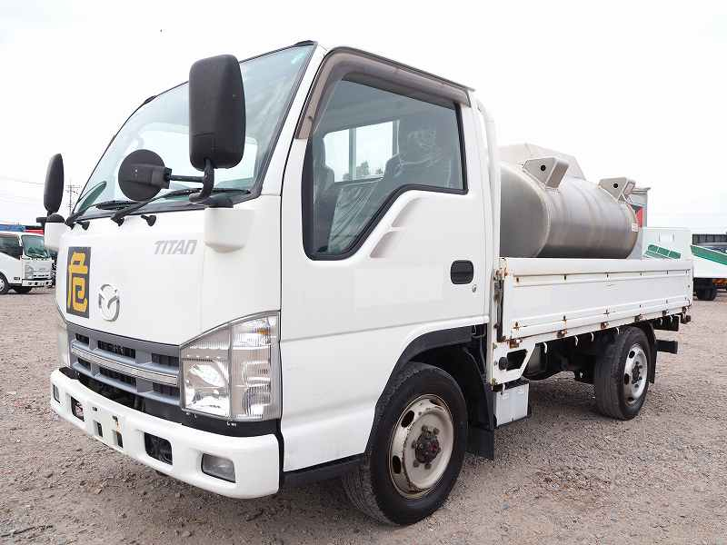 マツダタイタン4WDタンクローリー1.4KL|中古トラックの販売・買取・査定のアイナビ