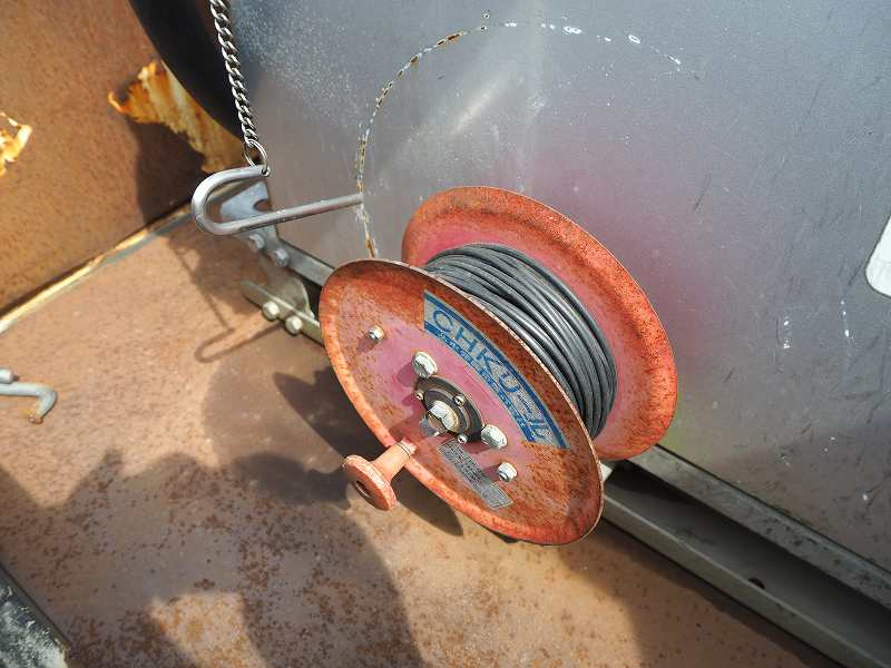 マツダタイタン4WDタンクローリー1.4KL|中古トラックの販売・買取・査定のアイナビ