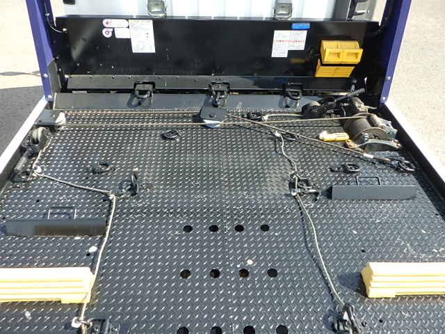 いすゞエルフキャリアカー(積載車)|中古トラックの販売・買取・査定のアイナビ