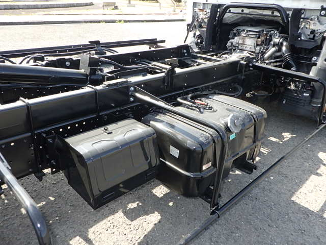 いすゞエルフキャリアカー(積載車)|中古トラックの販売・買取・査定のアイナビ