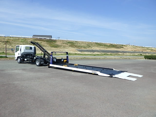 いすゞエルフキャリアカー(積載車)|中古トラックの販売・買取・査定のアイナビ