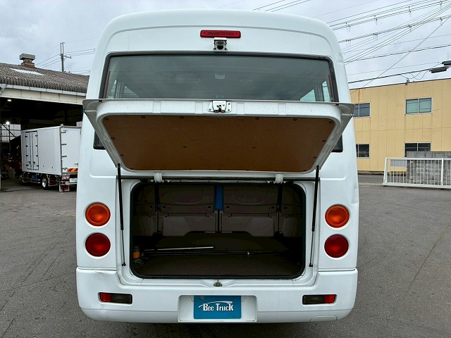 リアトランク175馬力デュオニックセミオートマ小型中型|中古トラックの販売・買取・査定のアイナビ