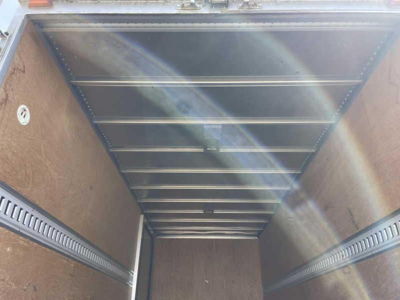 平成27年デュトロ4WDアルミバン格納ゲートマニュアル5速|中古トラックの販売・買取・査定のアイナビ