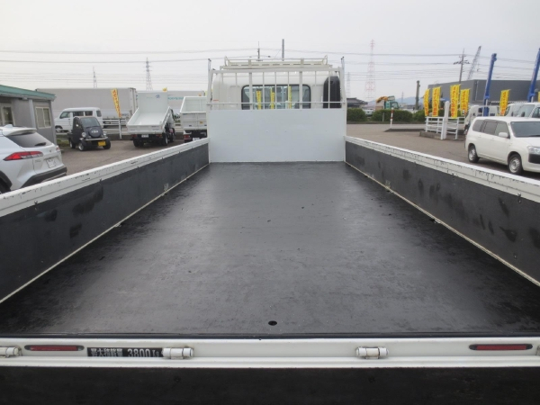 日野レンジャー平ボディ|中古トラックの販売・買取・査定のアイナビ